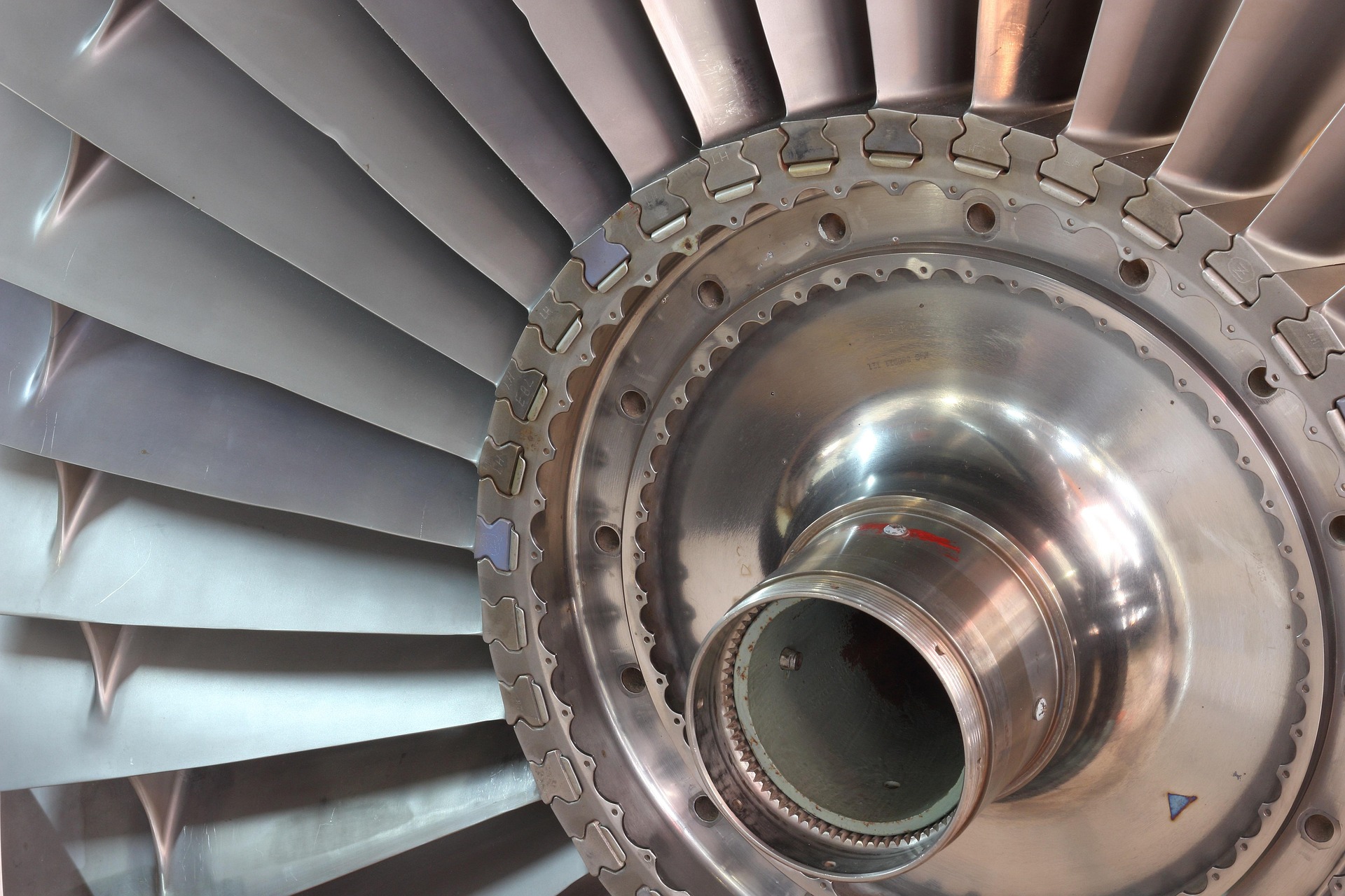Aircraft turbine engine close-up